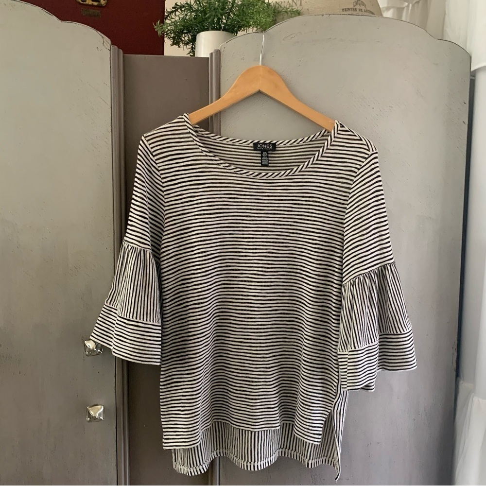Jones New York Black and White Stripe 3/4 Sleeve Blouse